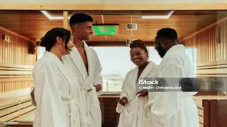 济南按摩奇缘：乾隆爷的“马杀鸡”趣事，皇上也爱这口儿？